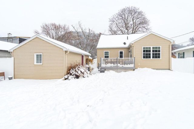 1714 30TH STREET S, La Crosse, WI 54601