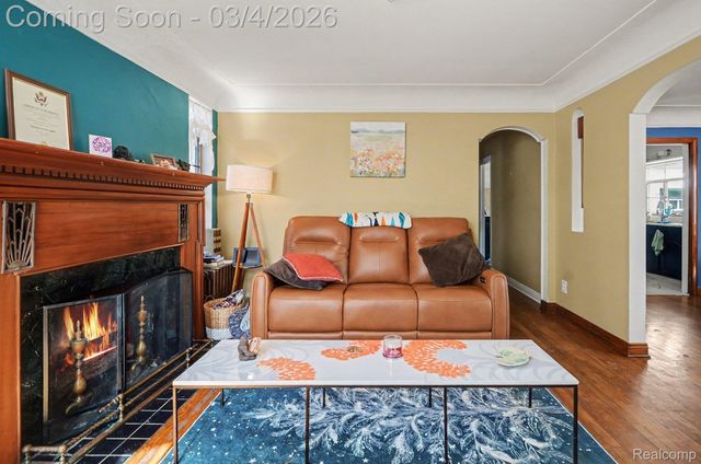 20501 Shady Lane Avenue, St. Clair Shores, MI 48080