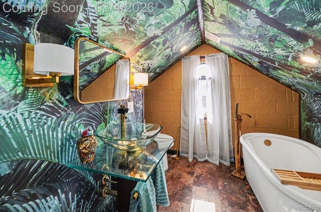 20501 Shady Lane Avenue, St. Clair Shores, MI 48080