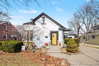 20501 Shady Lane Avenue, St. Clair Shores, MI 48080