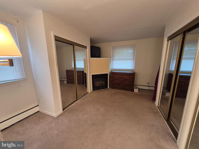 705 W VALLEY FORGE RD, King Of Prussia, PA 19406