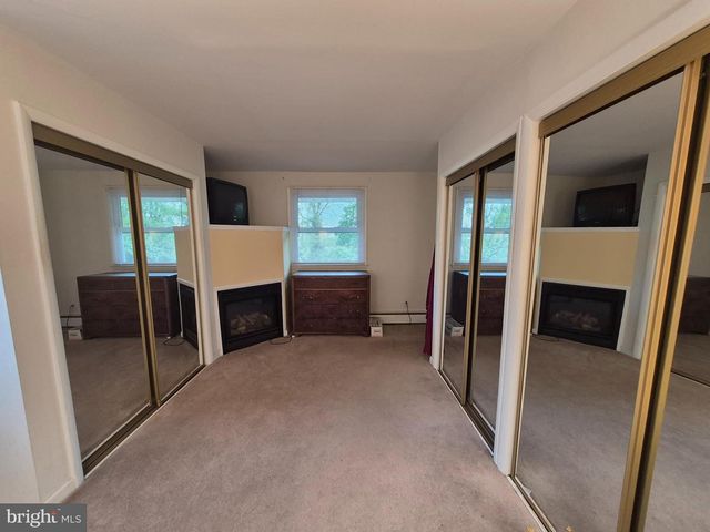 705 W VALLEY FORGE RD, King Of Prussia, PA 19406