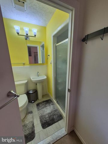 705 W VALLEY FORGE RD, King Of Prussia, PA 19406