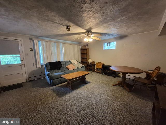 705 W VALLEY FORGE RD, King Of Prussia, PA 19406