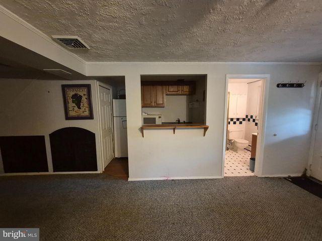 705 W VALLEY FORGE RD, King Of Prussia, PA 19406