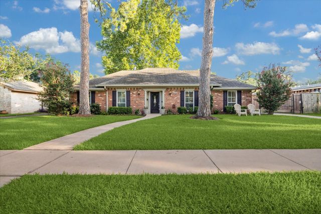 10619 Inwood Drive, Houston, TX 77042