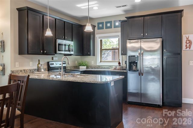 43 Burk Street, Asheville, NC 28806