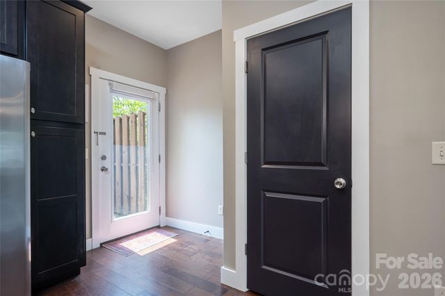 43 Burk Street, Asheville, NC 28806