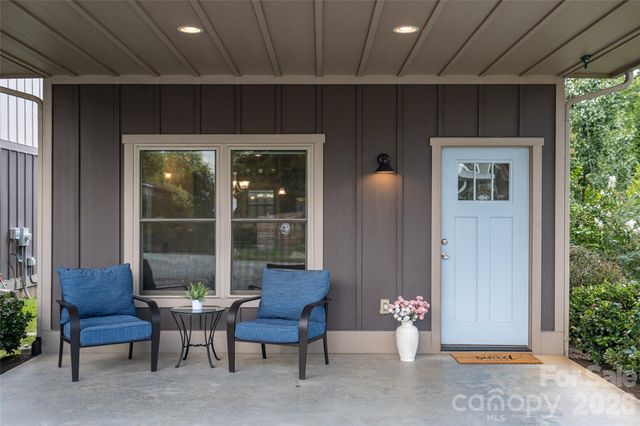 43 Burk Street, Asheville, NC 28806