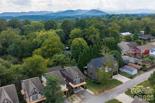43 Burk Street, Asheville, NC 28806