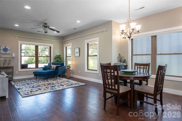 43 Burk Street, Asheville, NC 28806
