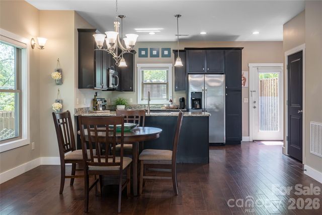43 Burk Street, Asheville, NC 28806