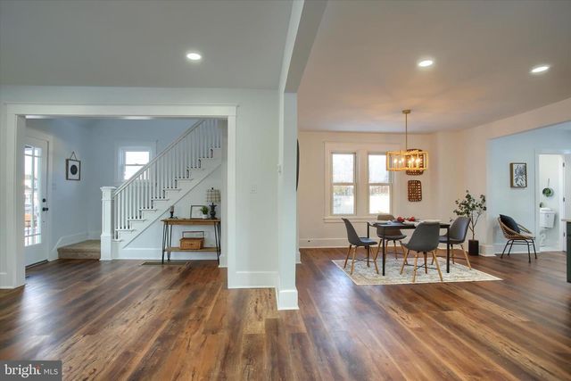 3711 WALNUT ST, Harrisburg, PA 17109