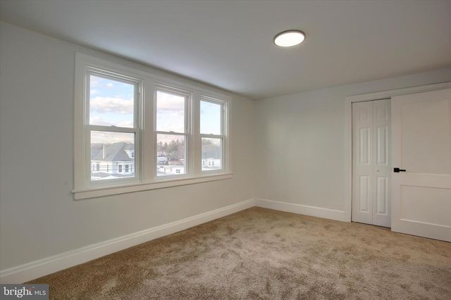 3711 WALNUT ST, Harrisburg, PA 17109