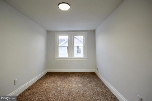 3711 WALNUT ST, Harrisburg, PA 17109