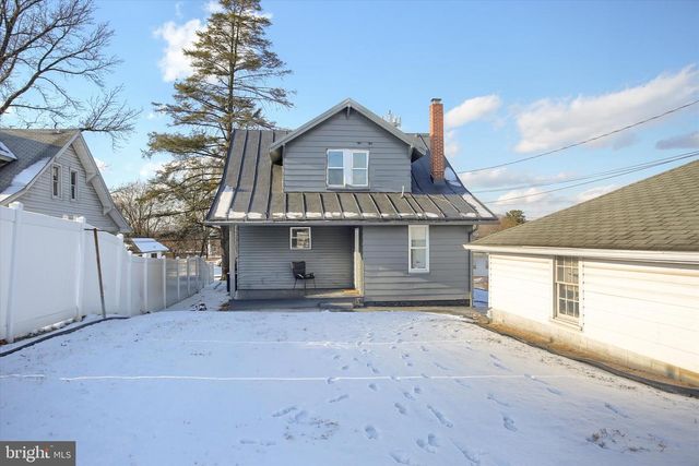 3711 WALNUT ST, Harrisburg, PA 17109