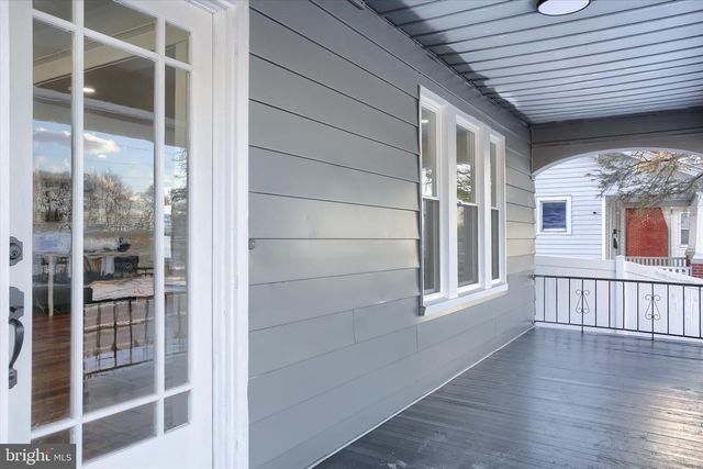 3711 WALNUT ST, Harrisburg, PA 17109