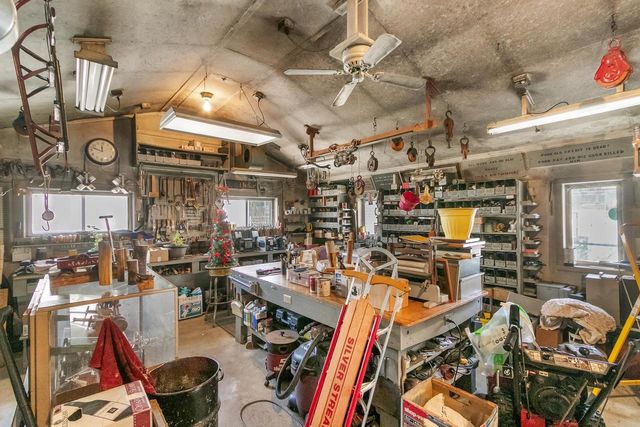 801 Park Street, Baraboo, WI 53913