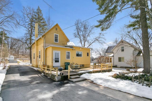 801 Park Street, Baraboo, WI 53913