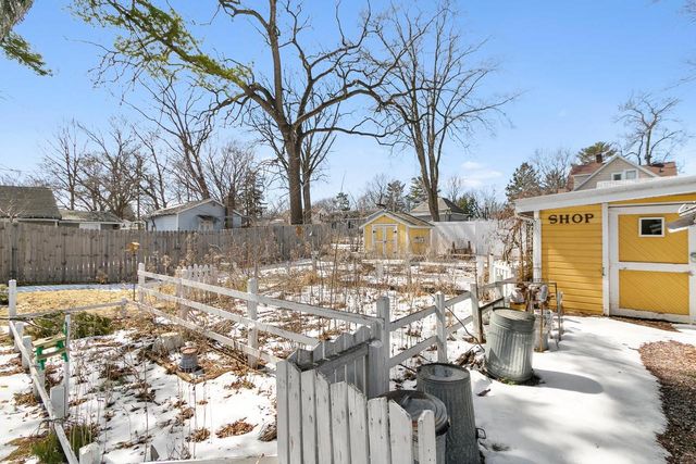 801 Park Street, Baraboo, WI 53913