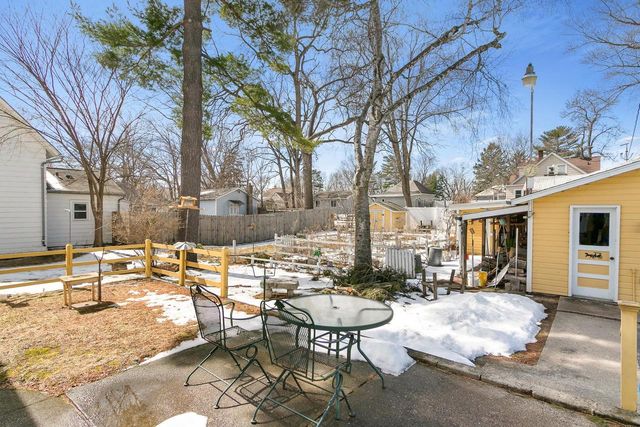 801 Park Street, Baraboo, WI 53913