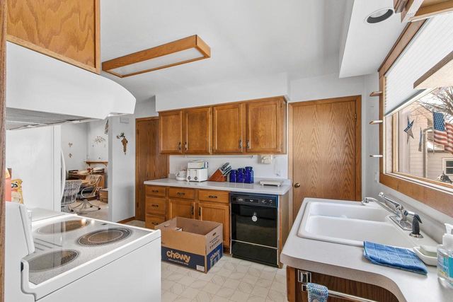 801 Park Street, Baraboo, WI 53913