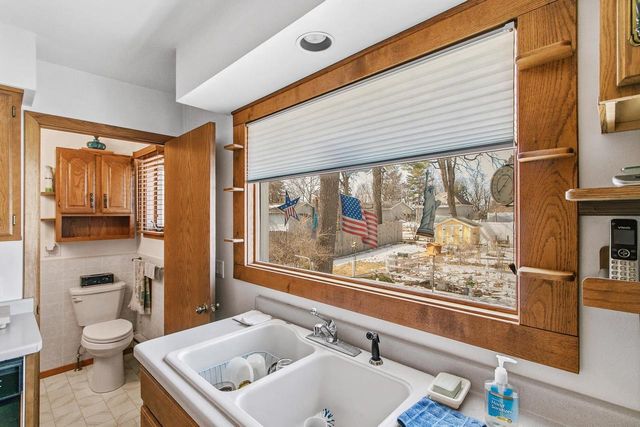 801 Park Street, Baraboo, WI 53913