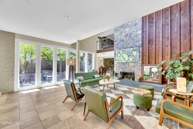 9900 FENWAY Drive, El Paso, TX 79925