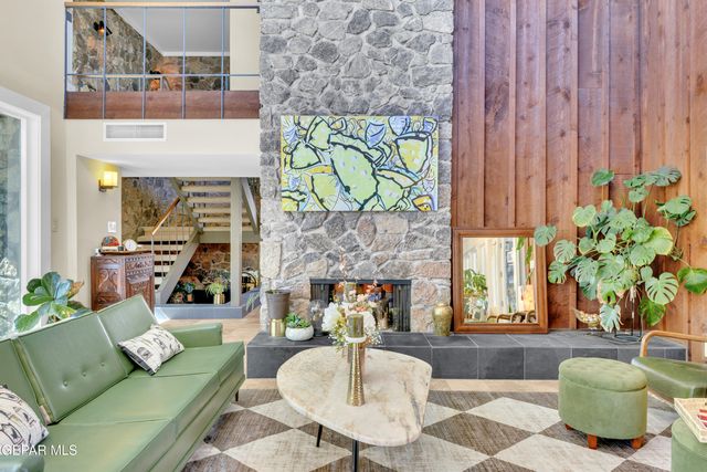 9900 FENWAY Drive, El Paso, TX 79925