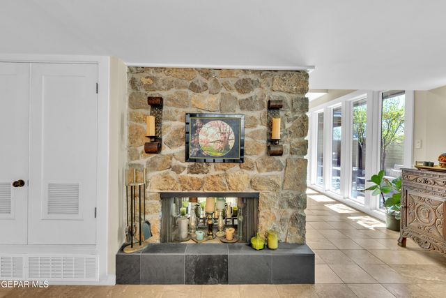 9900 FENWAY Drive, El Paso, TX 79925