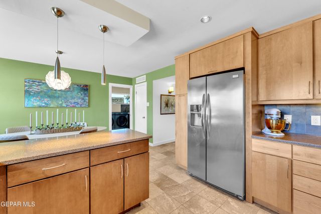 9900 FENWAY Drive, El Paso, TX 79925