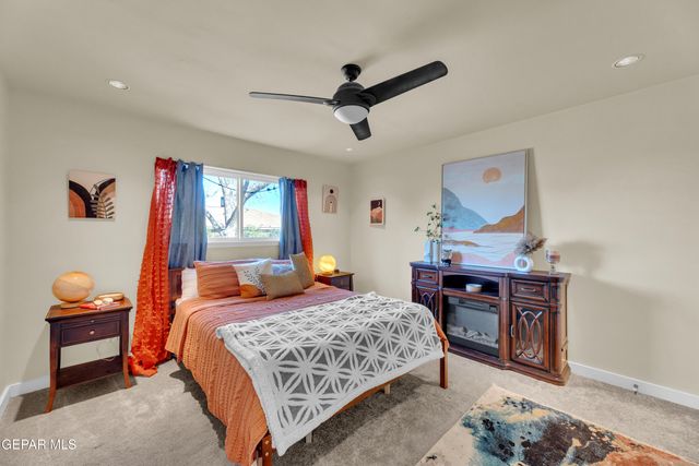 9900 FENWAY Drive, El Paso, TX 79925