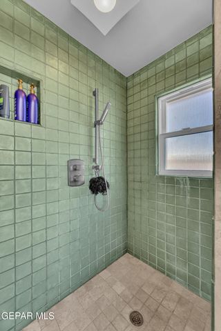 9900 FENWAY Drive, El Paso, TX 79925