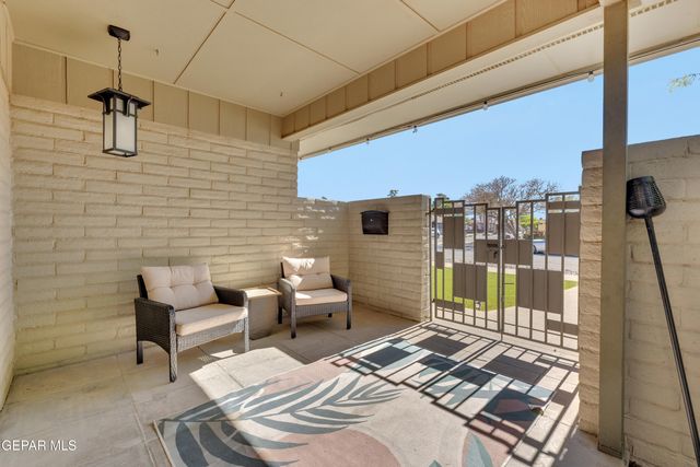 9900 FENWAY Drive, El Paso, TX 79925