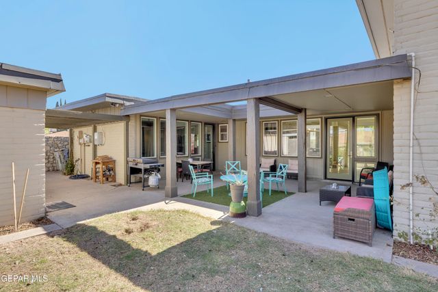 9900 FENWAY Drive, El Paso, TX 79925