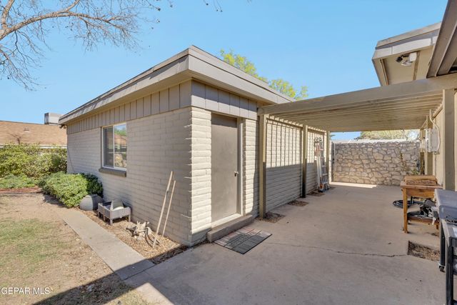 9900 FENWAY Drive, El Paso, TX 79925