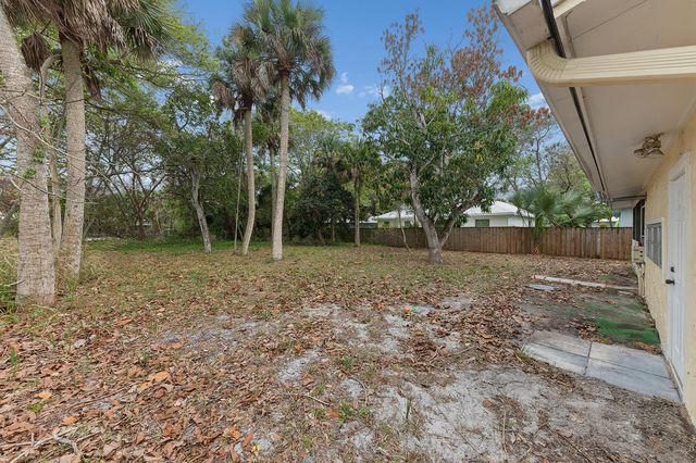 521 SW Halpatiokee Street, Stuart, FL 34994