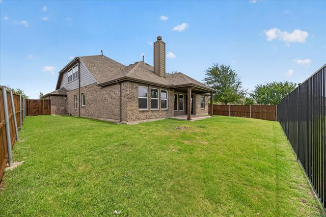 601 England Street, Fate, TX 75189