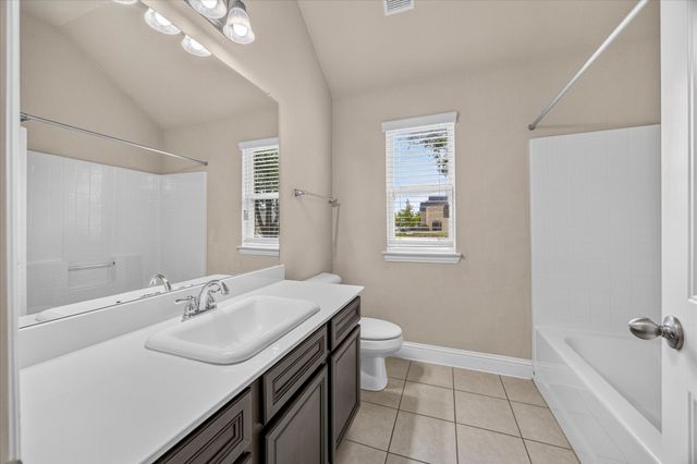 601 England Street, Fate, TX 75189