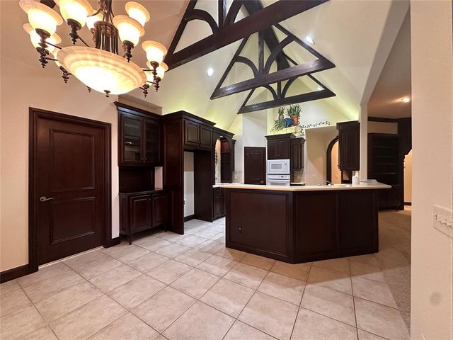 3000 NW 160th Street, Edmond, OK 73013