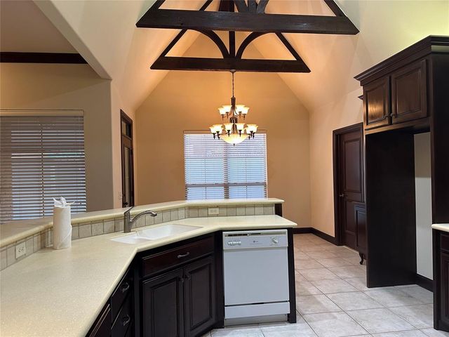 3000 NW 160th Street, Edmond, OK 73013