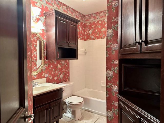 3000 NW 160th Street, Edmond, OK 73013