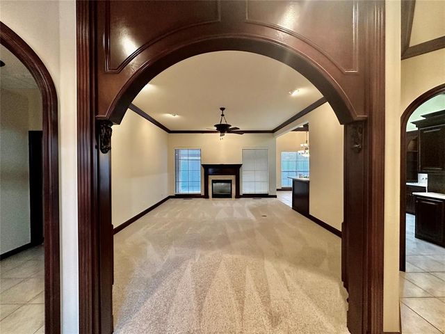 3000 NW 160th Street, Edmond, OK 73013