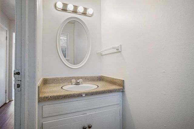 1434 NW 92nd Street, Oklahoma City, OK 73114