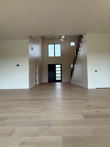 6382 Pelican Street, Bettendorf, IA 52722