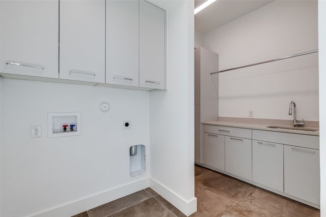 3918 Rochelle Drive, Dallas, TX 75220