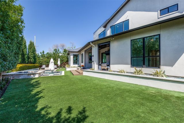 3918 Rochelle Drive, Dallas, TX 75220