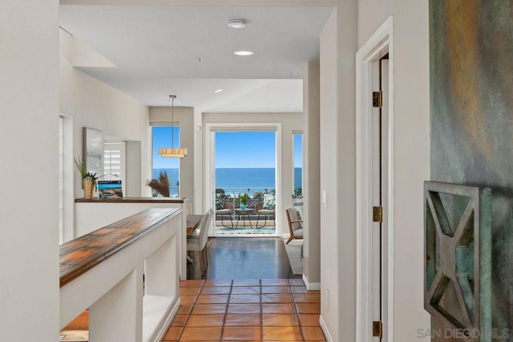 2326 Oxford Ave, Cardiff By The Sea, CA 92007 — exterior
