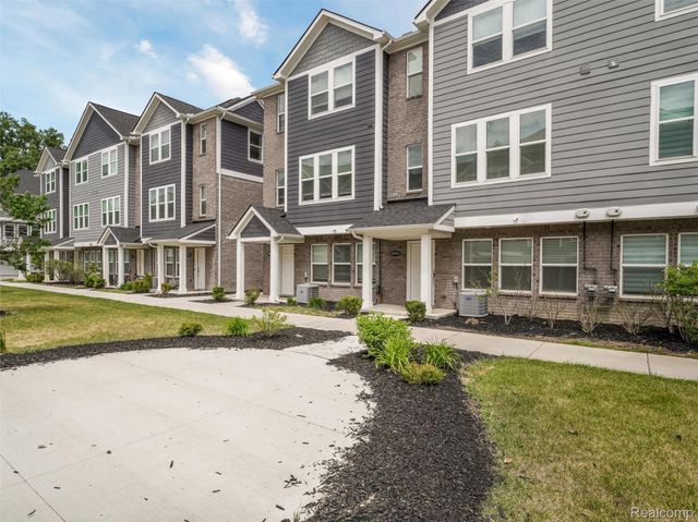 2926 Artemis Drive, Troy, MI 48085
