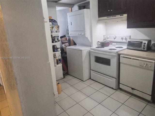 7920 N Colony Cir N 103, Tamarac, FL 33321